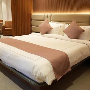 Suite Complimentary shuttle pickup drop to Sai Baba Temple